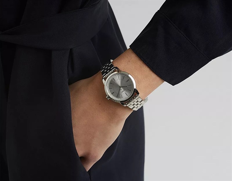 Esprit ES1L276M0045 với một thiết kế tối giản, thanh lịch và hiện đại Esprit ES1L276M0045 với một thiết kế tối giản, thanh lịch và hiện đại