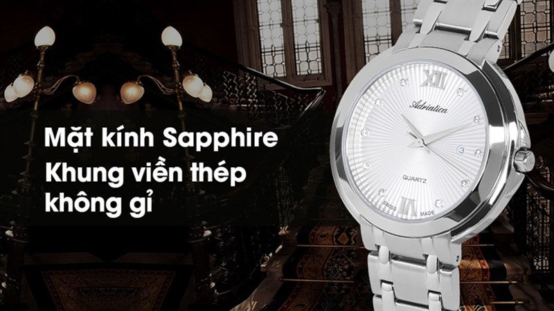 Khung viền được làm từ kim loại độ bền cao, dễ dàng đánh bóng Khung viền được làm từ kim loại độ bền cao, dễ dàng đánh bóng