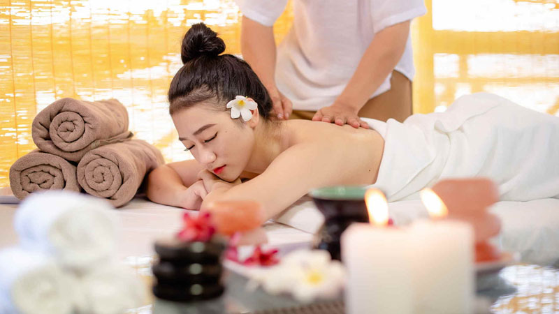 Massage toàn thân