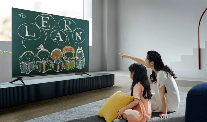 OPPO K9x hỗ trợ các lớp học trực tuyến trên TV