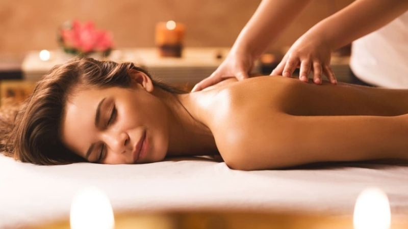 Giảm đau nhức xương khớp bằng cách xoa bóp, massage