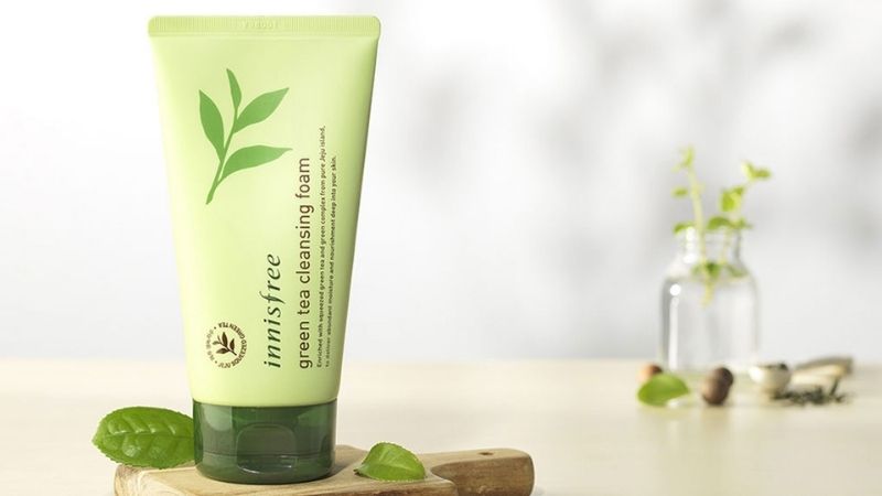 Innisfree Green Tea Cleansing Foam