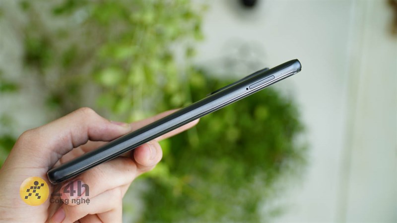 Trên tay Xiaomi Redmi Note 11S 5G: Giá 6.49 triệu, cấu hình manh mẽ Trên tay Xiaomi Redmi Note 11S 5G: Giá 6.49 triệu, cấu hình manh mẽ