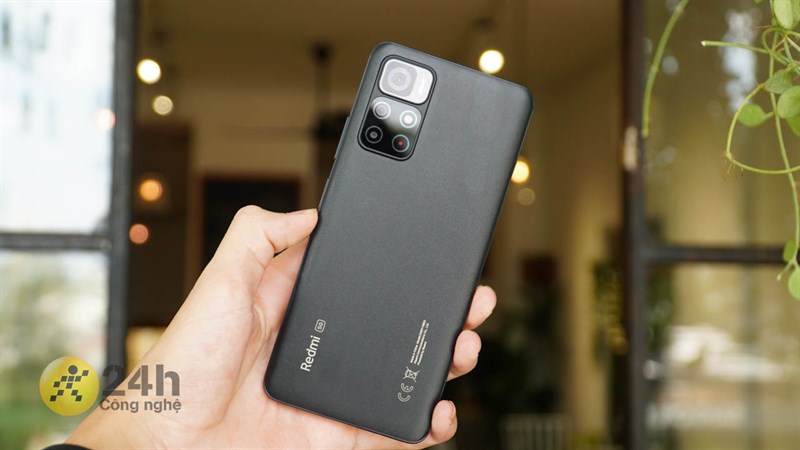 Trên tay Xiaomi Redmi Note 11S 5G: Giá 6.49 triệu, cấu hình manh mẽ Trên tay Xiaomi Redmi Note 11S 5G: Giá 6.49 triệu, cấu hình manh mẽ