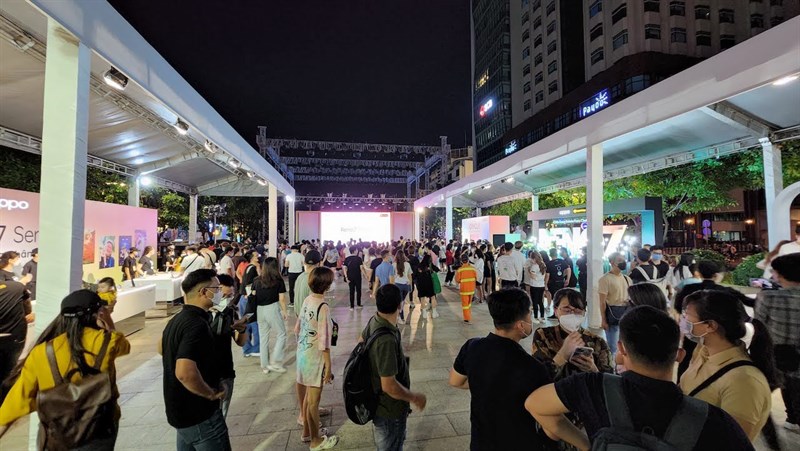 Sự kiện buổi tối Reno7