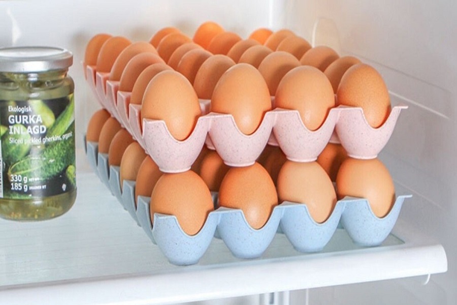 Bạn hãy đặt trứng ngăn dưới, nơi có nhiệt độ thấp