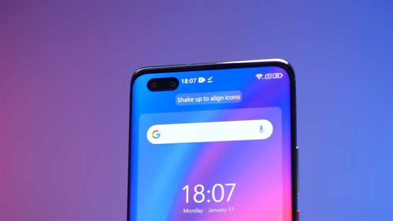 General Luxe Shahin 3 là một trong những mẫu smartphone hiếm hoi ở thời điểm hiện tại còn giữ thiết kế màn hình cong tràn viền. Nguồn: MoboNews. General Luxe Shahin 3 là một trong những mẫu smartphone hiếm hoi ở thời điểm hiện tại còn giữ thiết kế màn hình cong tràn viền. Nguồn: MoboNews.
