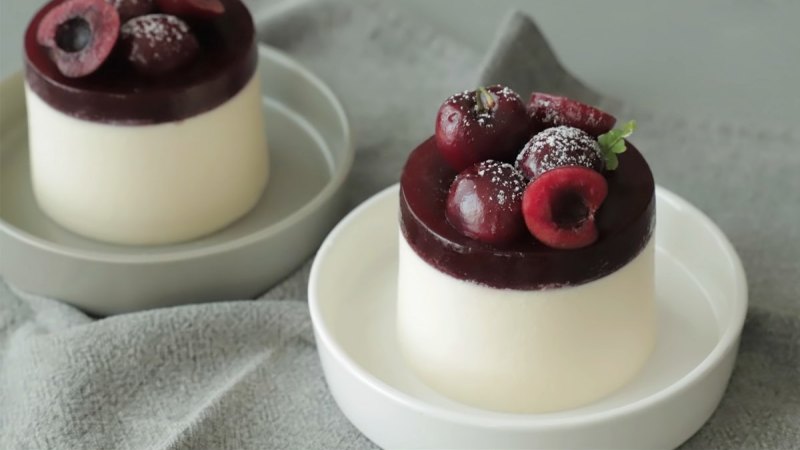 How to make simple Cherry Cheesecake at home