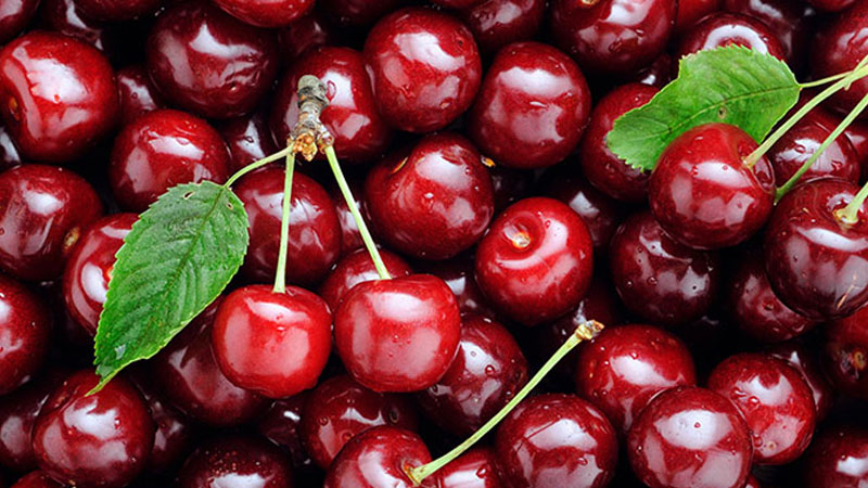 Preserve cherries using freezing method