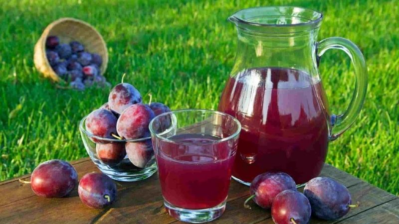 How to make plum juice at home, easy to make, beautiful skin