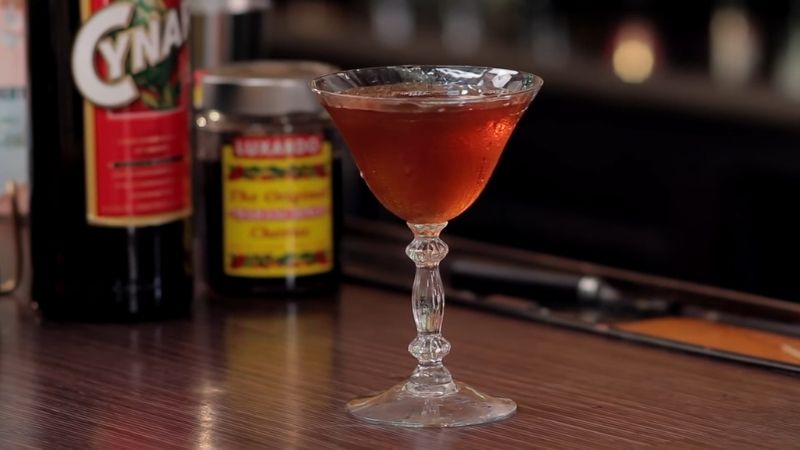 Cách làm cocktail cherry kiểu Ý