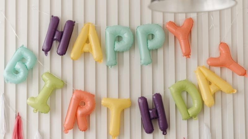 50 lời chúc sinh nhật bằng tiếng Anh đơn giản mà hay, ý nghĩa