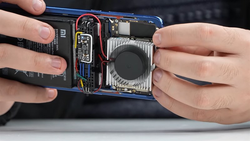 Biến Xiaomi Mi 9 thành Gaming phone