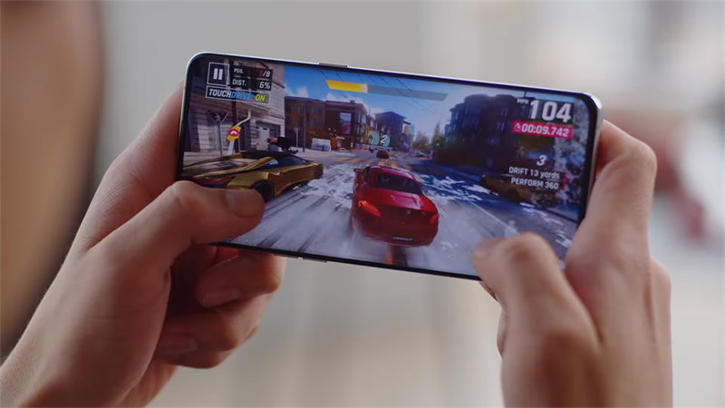 OPPO Find X5 Pro 5G sở hữu tần số quét cao 120 Hz chơi game mượt mà