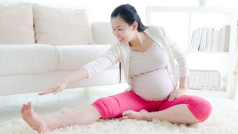 Yoga cho bà bầu 3 tháng giữa