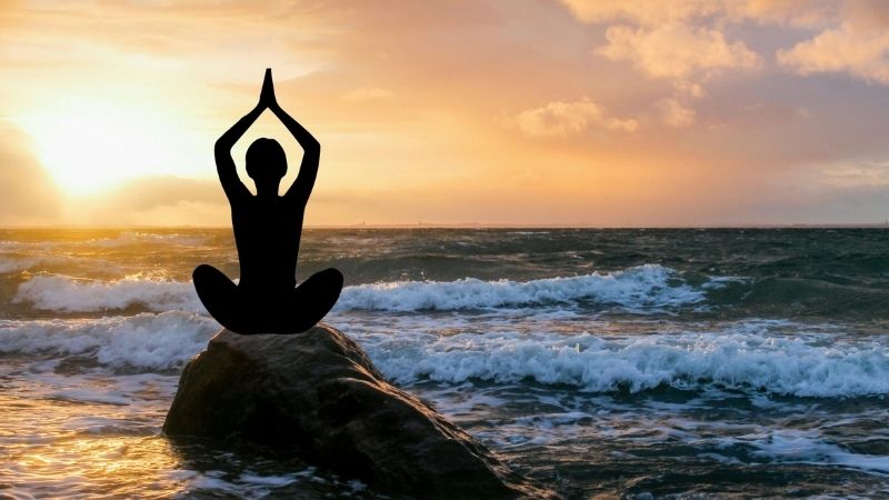 Yoga là gì? Nguồn gốc, lịch sử và lợi ích với người tập Yoga