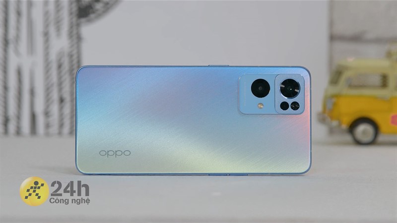 OPPO Reno7 Pro 5G thực sự rất đáng mua nếu xét những gì mà chiếc điện thoại này có thể mang lại cho người dùng. OPPO Reno7 Pro 5G thực sự rất đáng mua nếu xét những gì mà chiếc điện thoại này có thể mang lại cho người dùng.