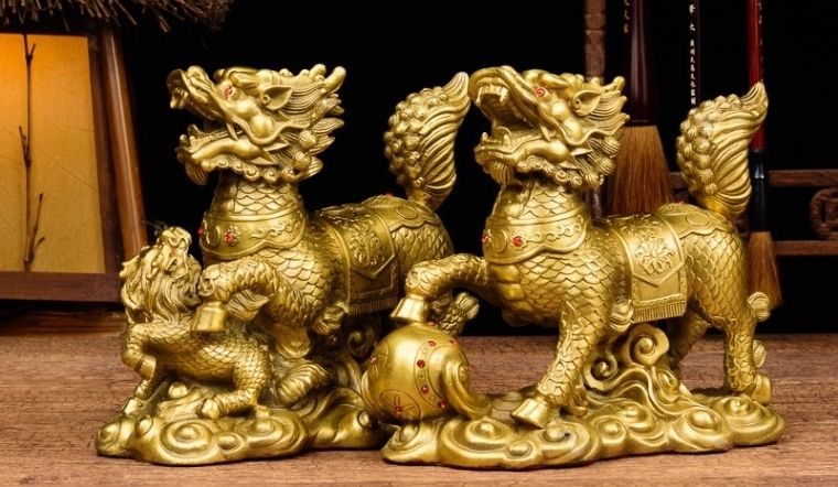 Cách đặt kỳ lân trên bàn thờ thần tài hút tài lộc, mang phú quý