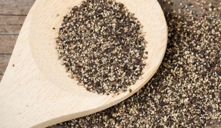 Giá tiêu hôm nay 1/5/2022: Giữ ổn định, dao động 76.000 - 79.000 đồng/kg