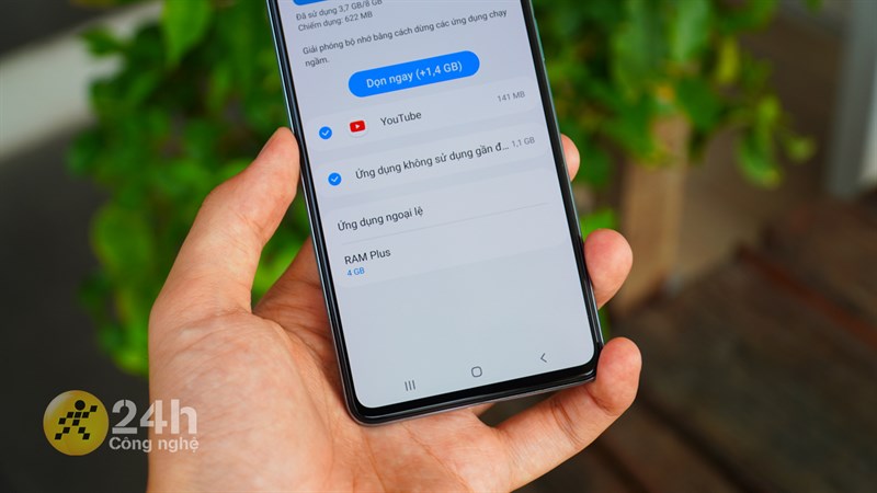 RAM càng lớn, thì việc đa nhiệu nhiều ứng dụng cùng lúc càng mượt RAM càng lớn, thì việc đa nhiệu nhiều ứng dụng cùng lúc càng mượt