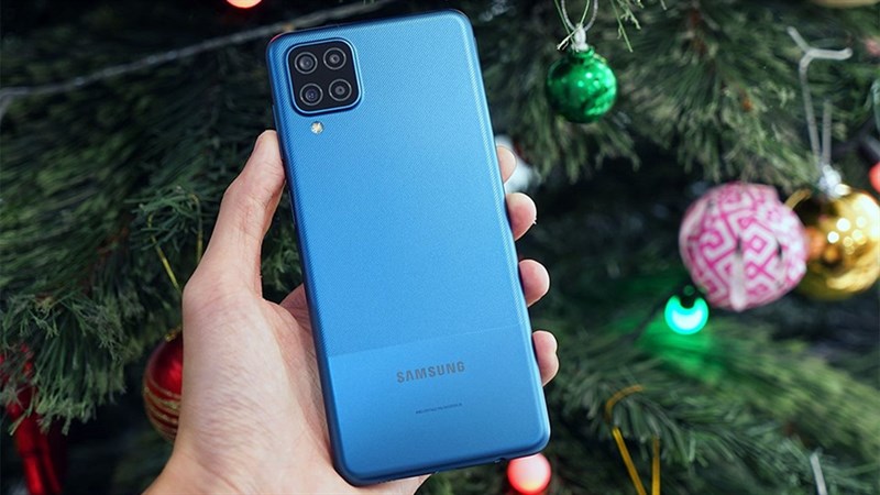 Điện thoại Samsung Galaxy A giá dưới 4 triệu, có pin khủng 5.000 mAh Điện thoại Samsung Galaxy A giá dưới 4 triệu, có pin khủng 5.000 mAh