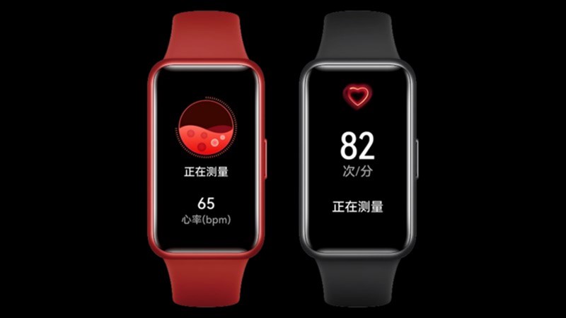 Thiết bị được tích hợp cảm biến đo nhịp tim và đo nồng độ Oxi trong máu , là trợ 