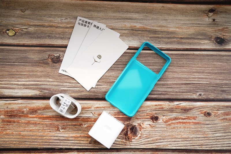 Trên tay OPPO K10 5G: Dùng chip Dimensity 8000 Max cùng sạc nhanh 67 W Trên tay OPPO K10 5G: Dùng chip Dimensity 8000 Max cùng sạc nhanh 67 W