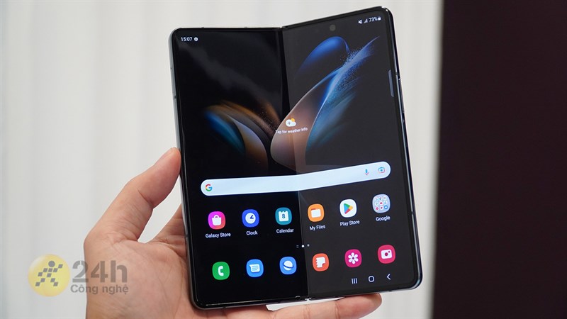 Hình ảnh mặt trước của Galaxy Z Fold4