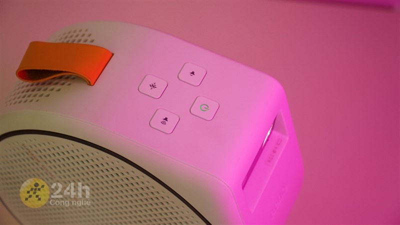 Trên tay BenQ GV30: Chiếc máy chiếu xịn sò với thiết kế độc lạ