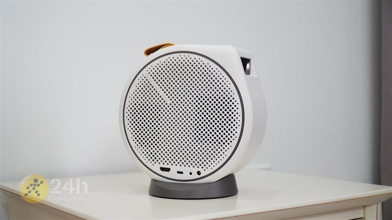 Trên tay BenQ GV30: Chiếc máy chiếu xịn sò với thiết kế độc lạ