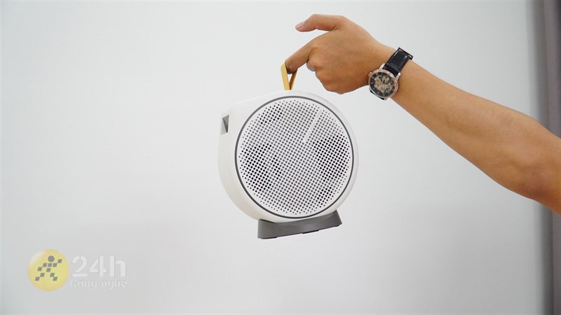 Trên tay BenQ GV30: Chiếc máy chiếu xịn sò với thiết kế độc lạ