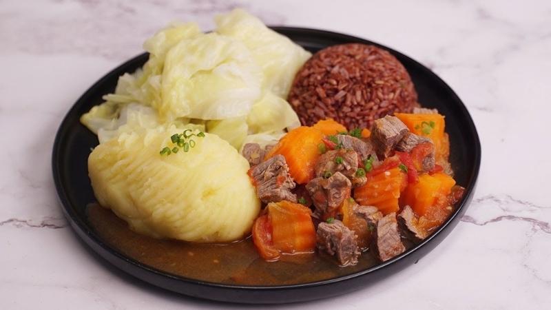 Braised beef and mashed potatoes