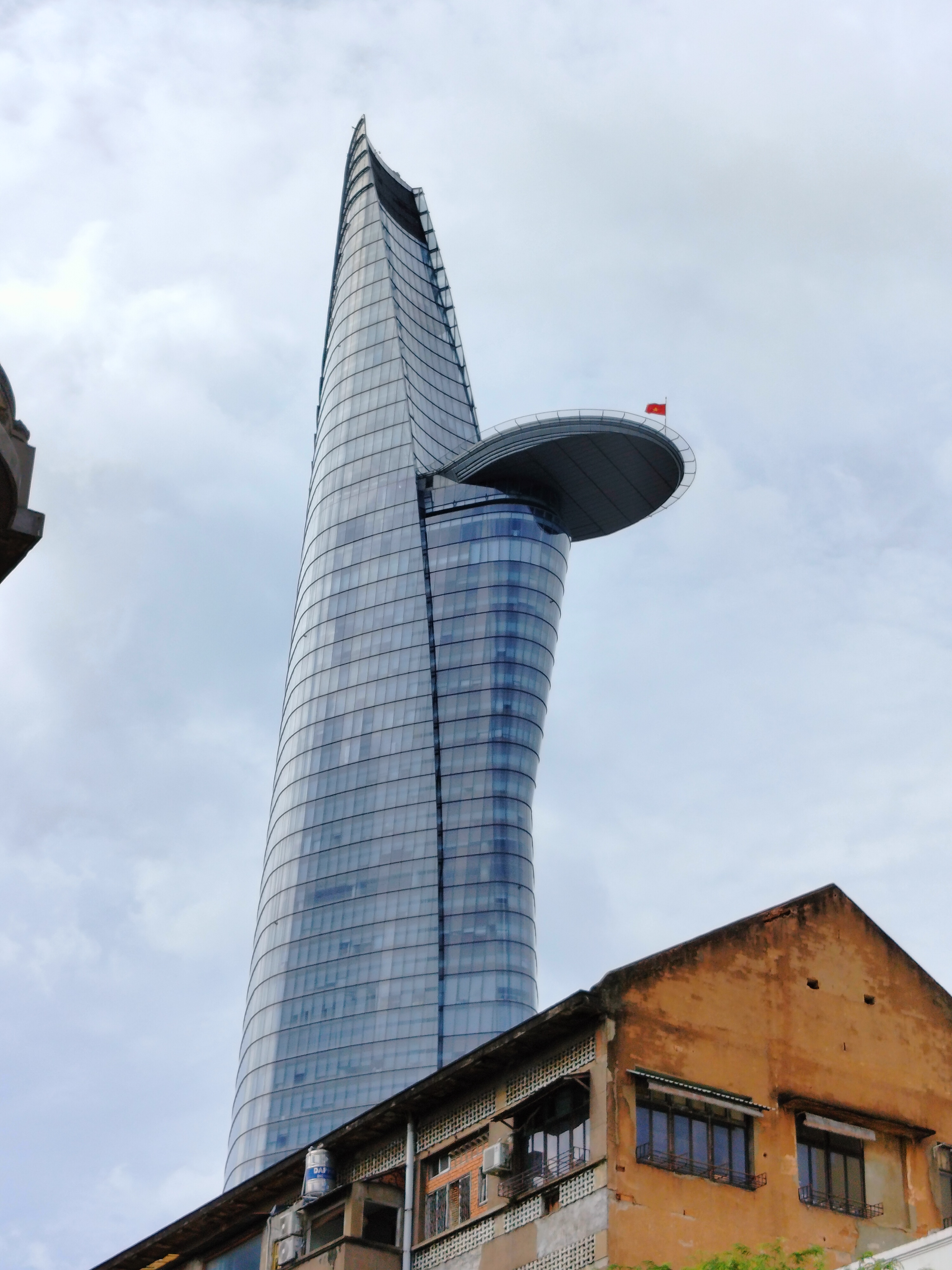 Ảnh chụp tự động trong điều kiện đủ sáng trên Realme 9 Ảnh chụp tự động trong điều kiện đủ sáng trên Realme 9