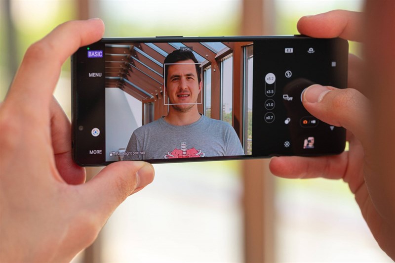 Sony Xperia 10 V có mức giá bán 16.2 triệu đồng