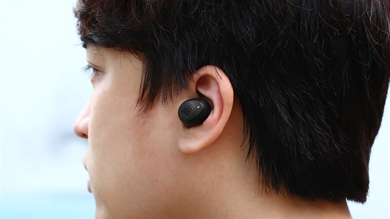 JBL T115TWS sở hữu công nghệ âm thanh giúp tăng cường dải âm để tận hưởng âm nhạc một cách trọn vẹn.