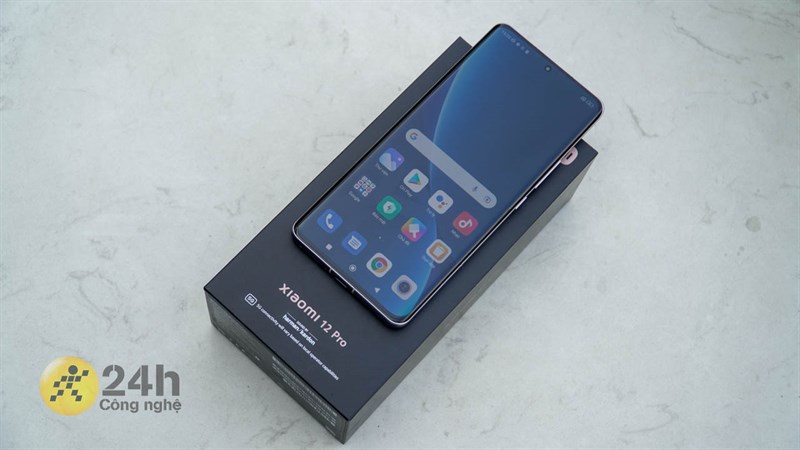 Xiaomi 12 Pro Max vẫn sẽ được trang bị sạc nhanh 120 W (ảnh minh họa: Xiaomi 12 Pro). Xiaomi 12 Pro Max vẫn sẽ được trang bị sạc nhanh 120 W (ảnh minh họa: Xiaomi 12 Pro).