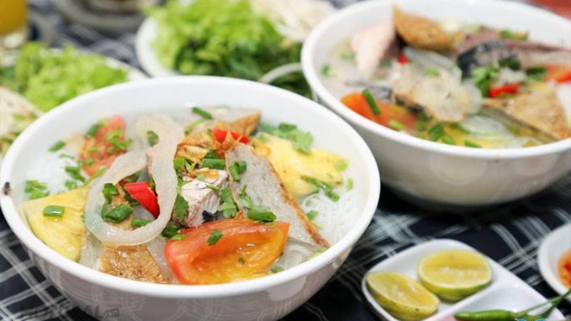 Bun cha with indigo fish