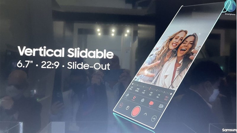 Hình ảnh rò rỉ smartphone màn hình trượt Samsung