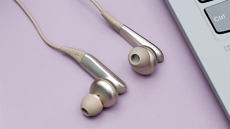 Chất âm nổi trội trên tai nghe Samsung Level U Pro