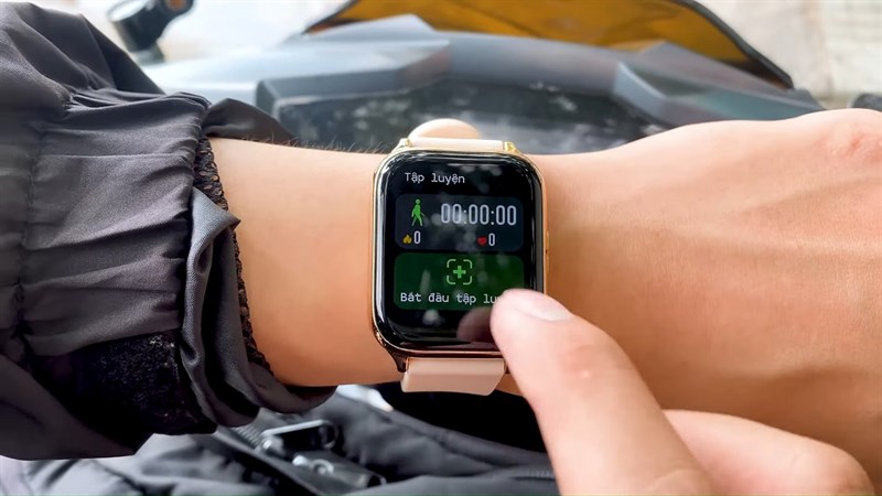 BeFit BeU B3 sở hữu màn hình khá sắc nét