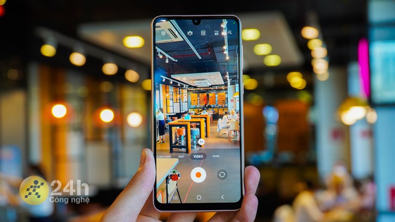 Samsung Galaxy A33 5G thực sự là một thiết bị lý tưởng dành cho những ai đã, đang và sắp trở thành một nhiếp ảnh gia hoặc người sáng tạo nội dung.