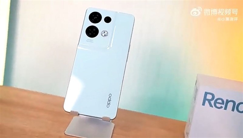 OPPO Reno8 OPPO Reno8