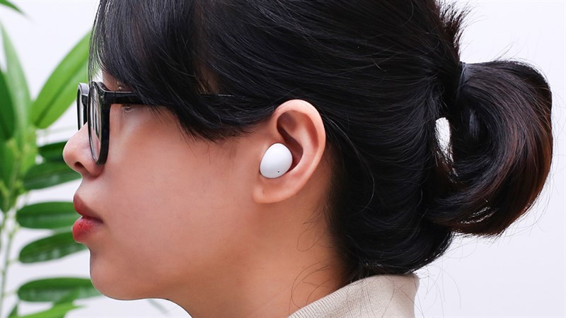 Cảm biến nhận diện giọng nói sẽ giúp cho cuộc đàm thoại của bạn trở nên rõ ràng hơn. Cảm biến nhận diện giọng nói sẽ giúp cho cuộc đàm thoại của bạn trở nên rõ ràng hơn.