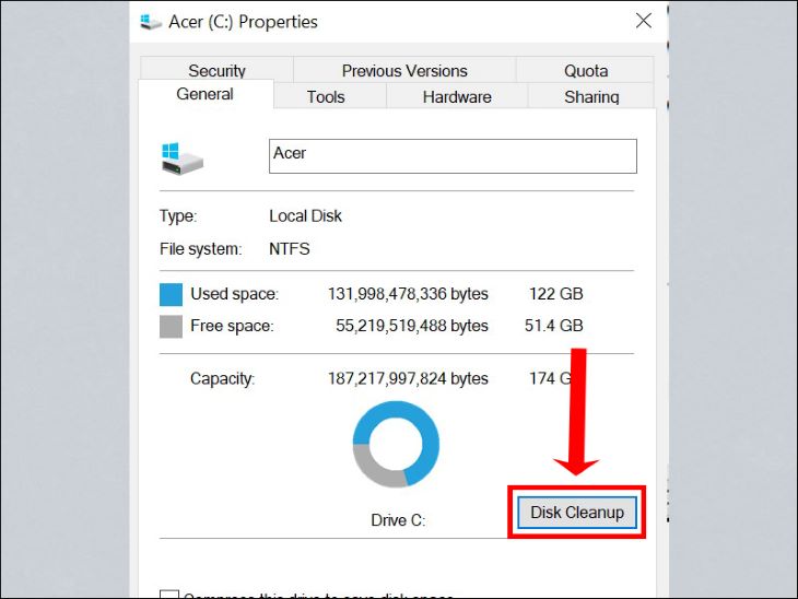 Trong mục General, nhấn chuột vào Disk Cleanup.