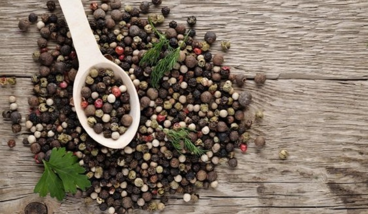 Giá tiêu hôm nay 18/5/2022: Giữ ổn định, dao động 73.000-76.500 đồng/kg