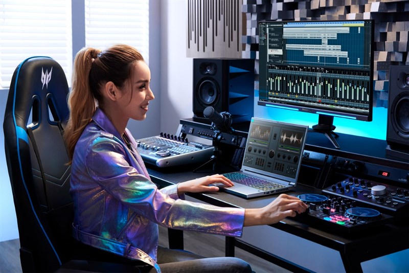 Predator Triton 300 SE — laptop gaming mỏng nhẹ