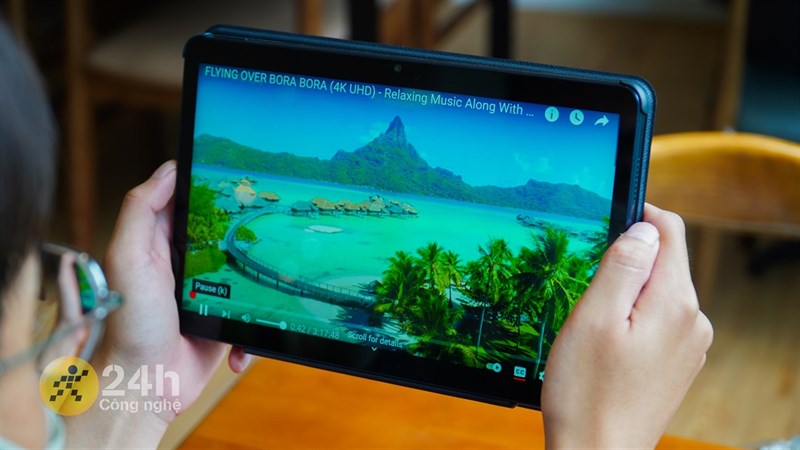 Huawei MatePad sở hữu màn hình 10.4 inch rộng lớn cùng độ phân giải Full HD+