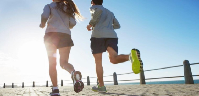 Nên chạy bộ lúc mấy giờ sáng? Chạy bộ vào thời gian nào tốt cho sức khỏe?