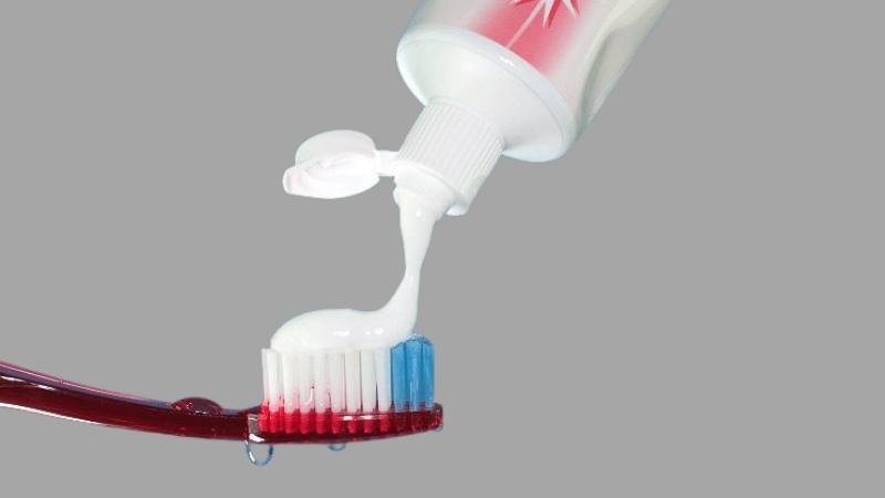 Thử thai bằng kem đánh răng có thực sự chính xác?