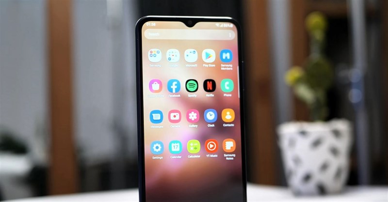 Galaxy A04s có gì mới: Dùng chip Snapdragon 480 5G, sạc nhanh 18 W